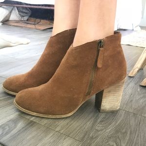 Tan suede zip up booties from Urban Outfitters